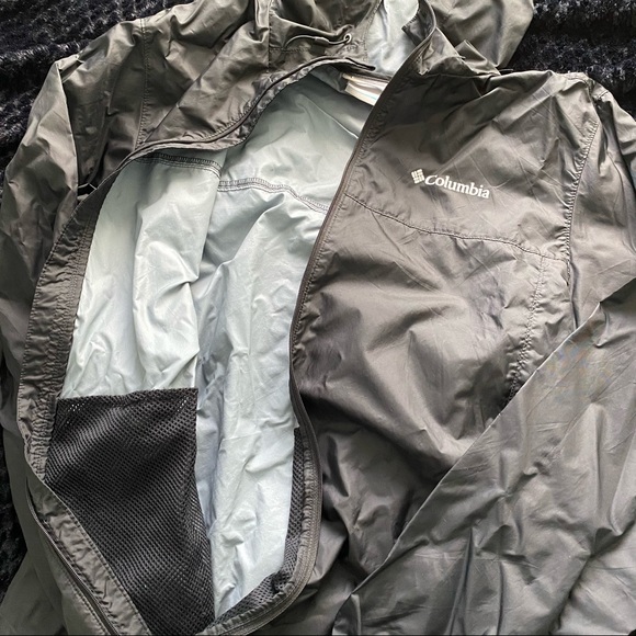 COLUMBIA Windbreaker - Picture 3 of 4